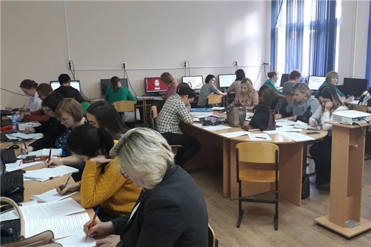 28 специалистов органов опеки и попечительства администраций районов и городов республики проходят курсы повышения квалификации