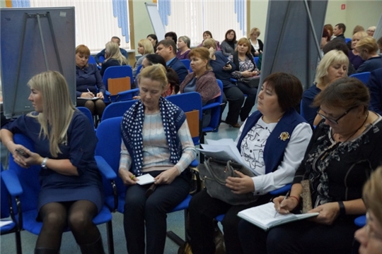 Представители национального ресурсного центра наставничества МЕНТОРИ провели семинар для педагогов  республики
