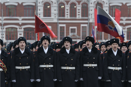 Школьники Чувашии приняли участие в Параде Памяти, посвященном 78-ой годовщине Военного парада 7 ноября 1941 года