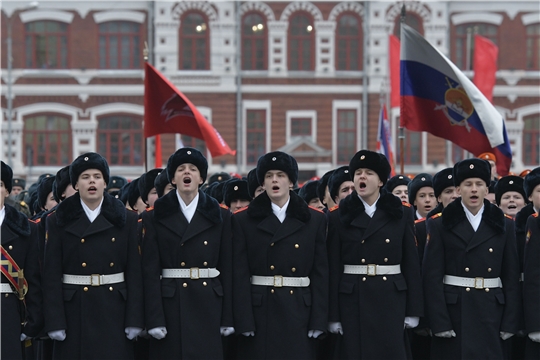 Школьники Чувашии  приняли  участие  в Параде Памяти, посвященном 78-ой годовщине Военного парада 7 ноября 1941 года