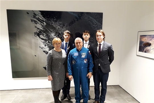 Школьники Чувашии по приглашению «Роскомоса» побывали в Москве и приняли участие в образовательно-культурной программе по космонавтике