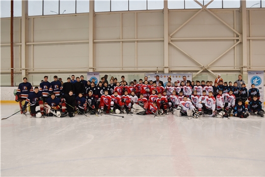В  Чувашии дан старт  республиканскому этапу Всероссийского турнира юных хоккеистов «Золотая шайба»