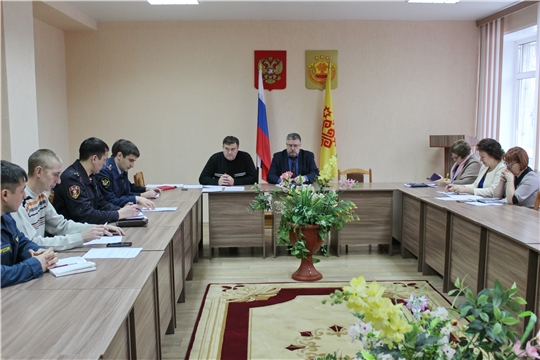Глава администрации Порецкого района Евгений Лебедев провел заседание антитеррористической комиссии
