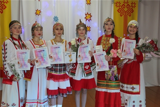 Во Дворце культуры Шемуршинского района состоялся районный конкурс «Чаваш пики-2019»
