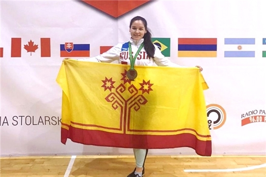 Алина Алексеева выиграла «бронзу» в финале Кубка мира по мас-рестлингу