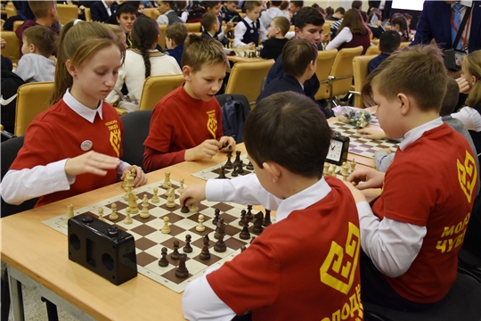 В Чебоксарах прошли Всероссийские соревнования по шахматам среди школьников «SBERBANK Chess OPEN»