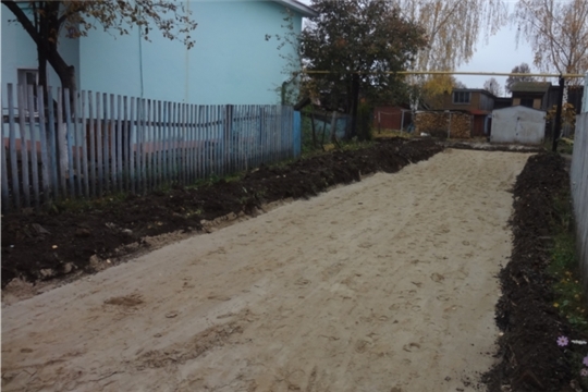В Урмарах начались работы по ремонту дворовых территорий улиц Ленина и Молодежная