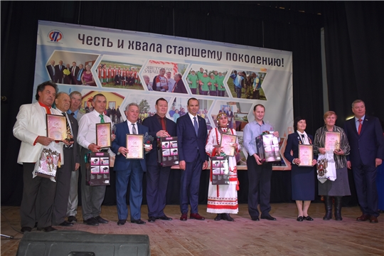 Приезд Главы Чувашской Республики М.В.Игнатьева на фестиваль "Честь и хвала старшему поколению"