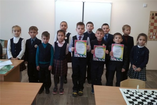 Первый шахматный турнир «Пешечный бой» в объединении «Шахматы» Дома детского творчества