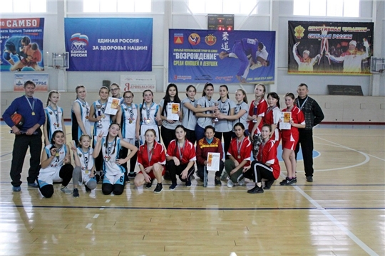 Чемпионат Школьной баскетбольной лиги "КЭС- БАСКЕТ" в Ядринском районе среди девушек
