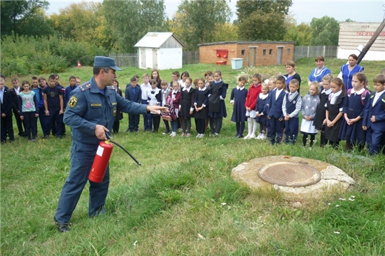 Месячник пожарной безопасности в общеобразовательных организациях Яльчикского района