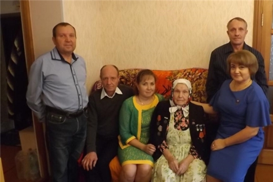 Мать-героиня Поликарпова Анастасия Николаевна отметила 90-й юбилей