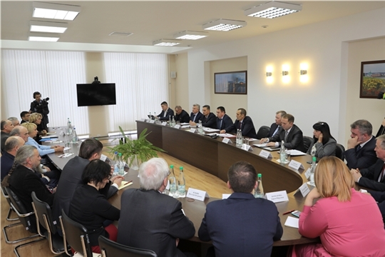 Глава Чувашии Михаил Игнатьев: «При принятии управленческих решений необходимо опираться на мнение абсолютного большинства жителей»