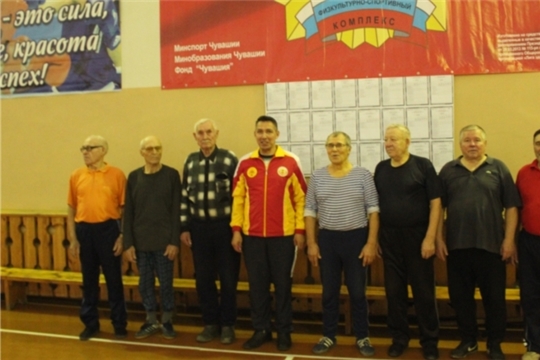 Участники спортивного клуба «Нестареющие ракетки» сдали нормативы ГТО