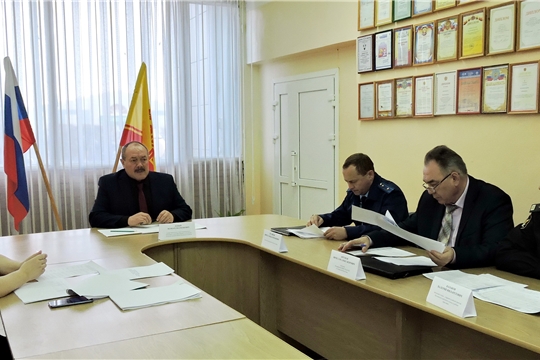 Заседание межведомственной комиссии по вопросам повышения доходов консолидированного бюджета Яльчикского района