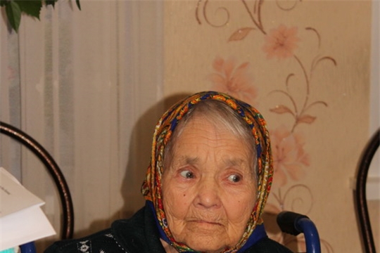 Ветерана труда поздравили с 90-летием