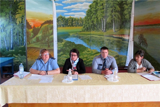 В Первомайское сельское поселение состоялось выездное заседание комиссии в рамках Единого дня профилактики