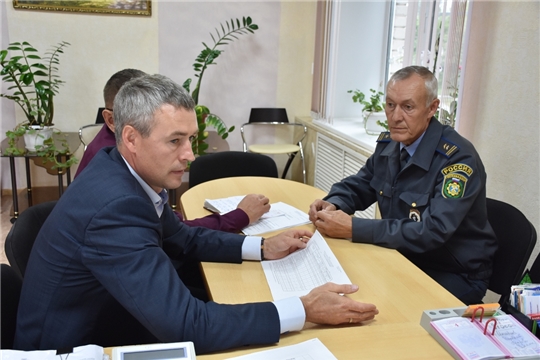 В рамках проведения профилактического мероприятия "Трактор" начальник Гостехнадзора Чувашии Сергей Вязовский  посетил Аликовский район