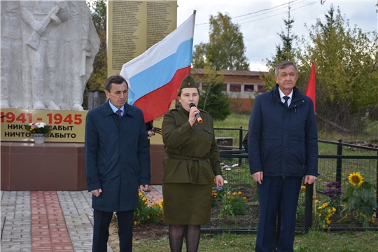 Открытие памятника участникам в Великой Отечественной войне в д.Питишево Питишевского сельского поселения