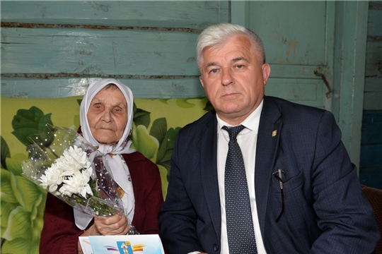 Жительница с.Тойси Серафима Захаровна Салмина отметила 90-летие