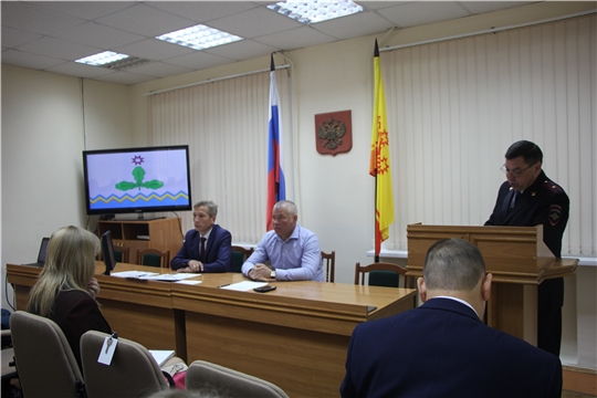 В администрации Чебоксарского района  состоялось еженедельное совещание
