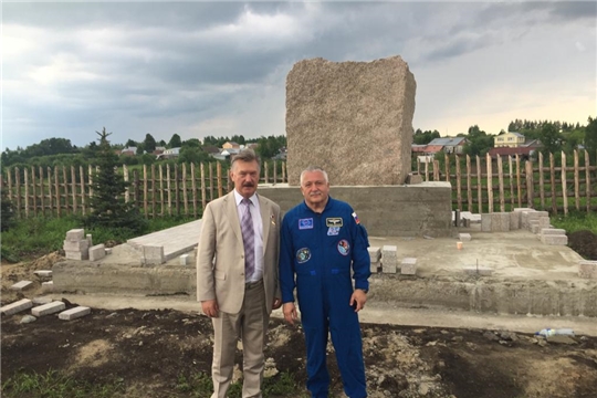 В Чебоксарском  районе в «Саду  покорителям космоса имени А.Г.Николаева» планируется установить самолет