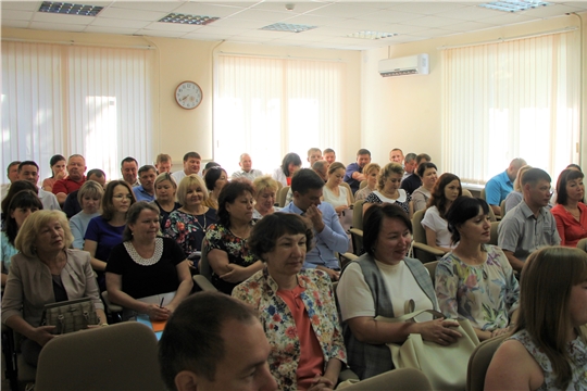 В администрации Чебоксарского района состоялось еженедельное совещание