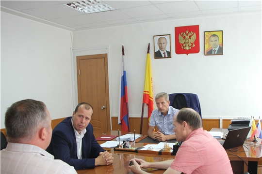 Состоялась рабочая встреча с вновь назначенным генеральным директором ООО «Изва» Шмаковым Алексеем Валерьевичем.