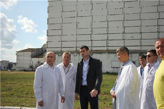 Министр сельского хозяйства ЧР Сергей Артамонов посетил с рабочим визитом Чебоксарский район