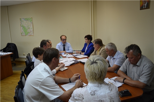 В Минэкономразвития Чувашии состоялось совещание по вопросам обеспечения безопасности электроснабжения в Чувашской Республике.