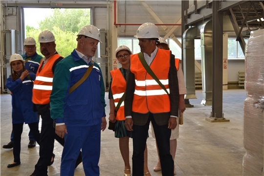 Глава Чувашской Республики Михаил Игнатьев ознакомился с реализацией инвестиционных проектов на предприятиях Новочебоксарска