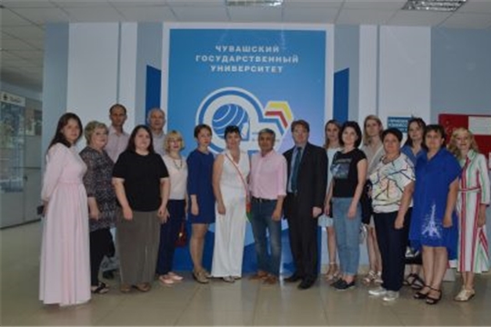 Преподаватели Алатырского филиала ЧГУ с деловым визитом посетили факультеты университета