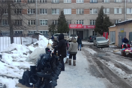 Несанкционированная торговля на территории Ленинского района находится на постоянном контроле администрации