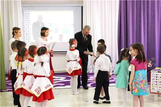 В чебоксарских детских садах проходят тематические встречи с известными писателями и артистами