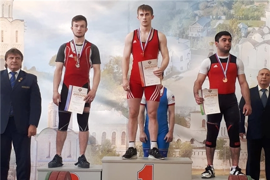Чебоксарский тяжелоатлет стал серебряным призёром Первенства России