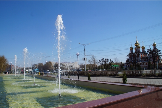 В Чебоксарах фонтаны возле универмага «Шупашкар» вновь начали свою работу