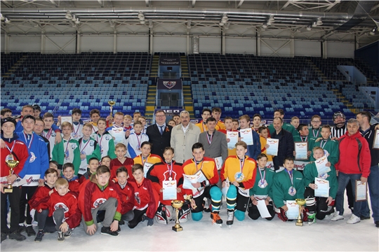 В Чебоксарах определили победителей IV чемпионата Школьной хоккейной лиги сезона 2018/2019 гг.