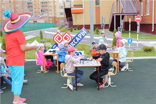 В чебоксарском детском саду «Новоград» прошел фестиваль шашек