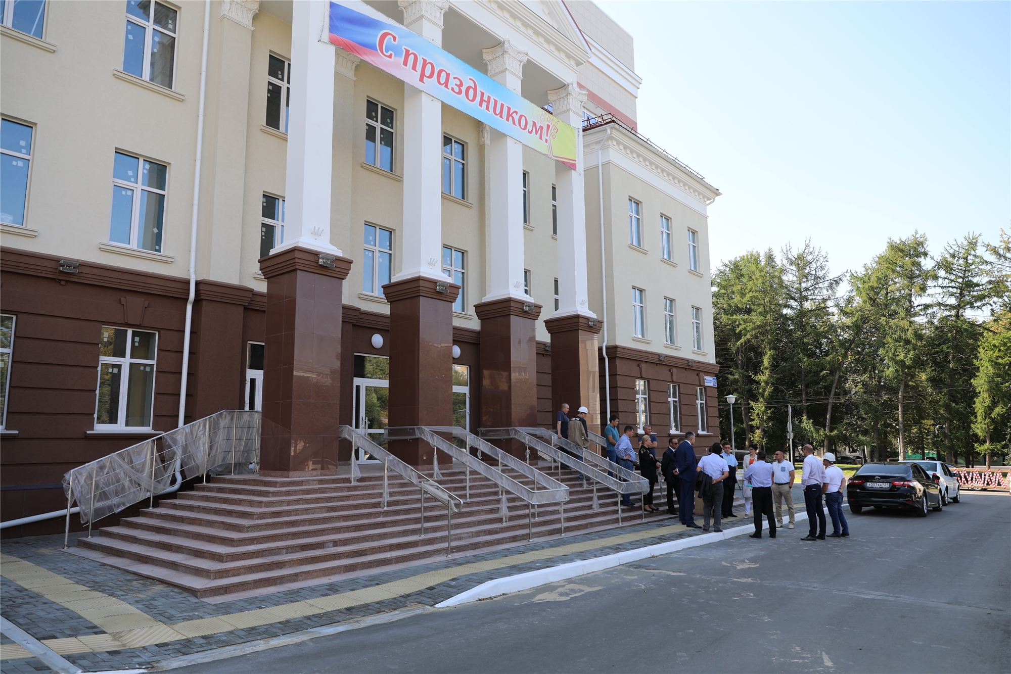 Новую поликлинику ЦГБ в Чебоксарах начали оснащать медицинским  оборудованием | г. Чебоксары Чувашской Республики