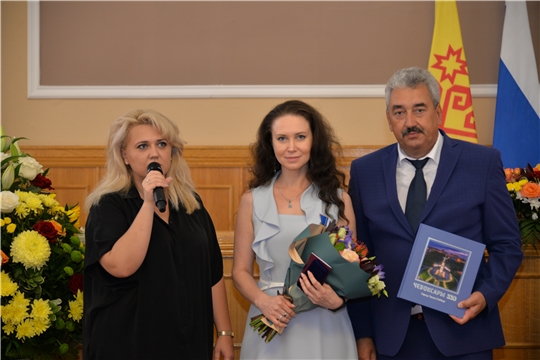 Еще 15 горожан удостоены медали «В память о 550-летии города Чебоксары»