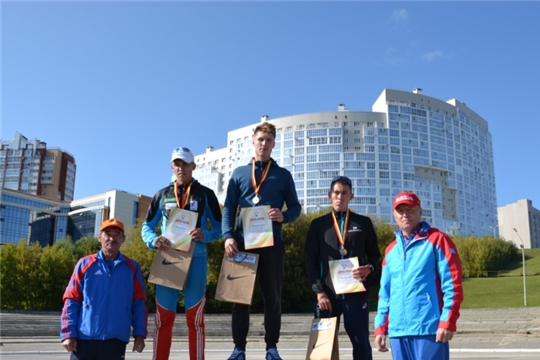 Лыжники Сергей Патрушев и Андрей Степанов- медалисты чемпионата и первенства Чувашии в спринтерской гонке на лыжероллерах