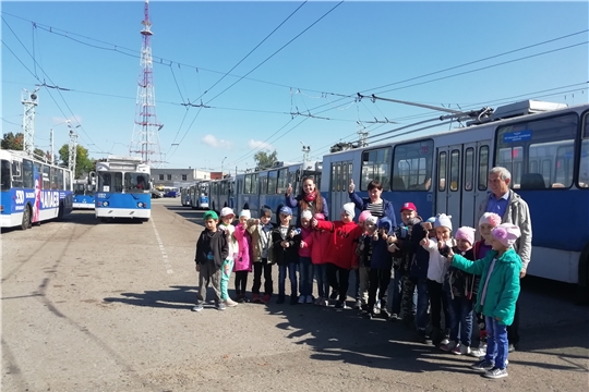 Чебоксарские дошколята посетили троллейбусное управление