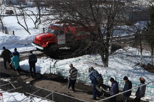 В селе Тарханы Батыревского района прошло учение по ликвидации пожара
