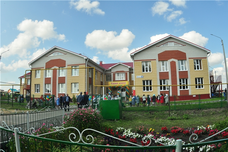 В селе Урмаево Комсомольского района открылся новый детский сад.