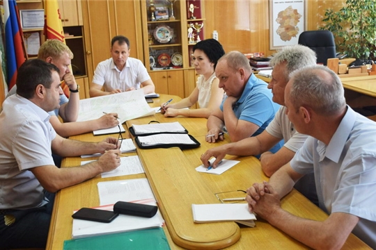 Под руководством министра строительства Чувашии Алексея Грищенко прошло совещание по строительству блочно-модульных котельных в городе Шумерля