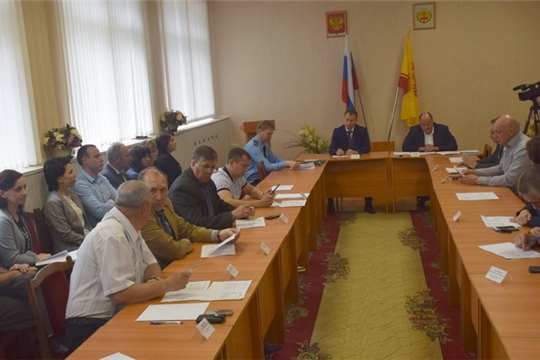 Собранию депутатов города Шумерля представили информацию о реализации ряда муниципальных программ
