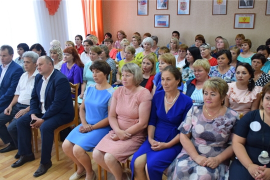Шумерлинские социальные работники принимали поздравления с профессиональным праздником