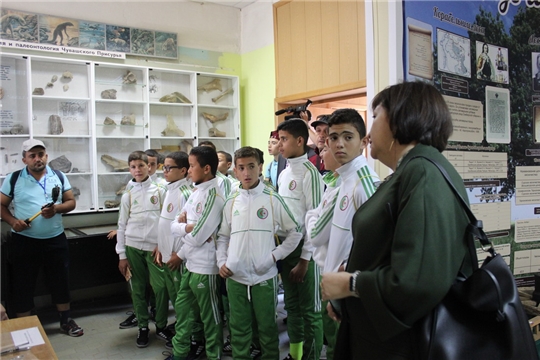 Встреча арабских и шумерлинских школьников в Центре детского творчества прошла в атмосфере живого общения и взаимного интереса