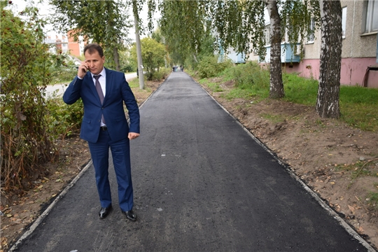 Глава администрации города Шумерля Алексей Григорьев держит на ежедневном контроле ход работ по строительству социально-важных объектов