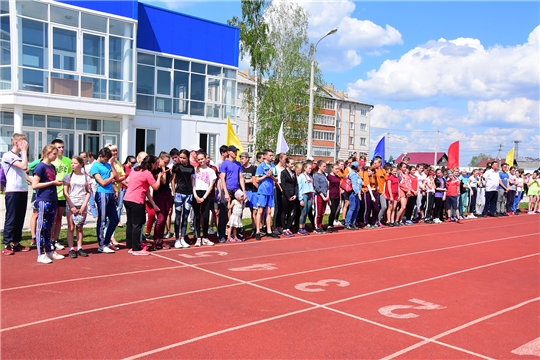 Прошла 24-я легкоатлетическая эстафета на призы Ибресинской районной газеты «Çĕнтерỹшĕн» («За победу»)